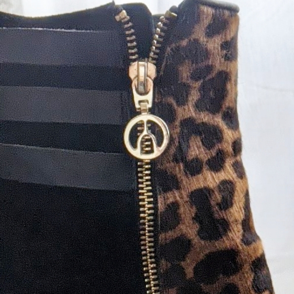 The Wishbone Collection Leopard booties size 8 - Picture 5 of 16